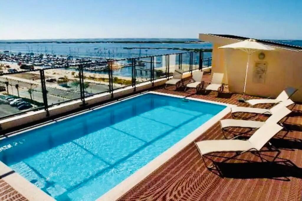 Olhao 3 Bedroom With Rooftop Pool, Marina Village Exterior photo